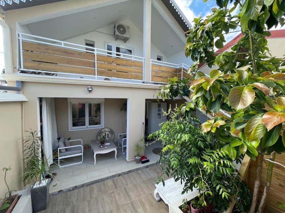 Grand Studio Charmant, Tout Equipe… Saint-Denis Exterior photo