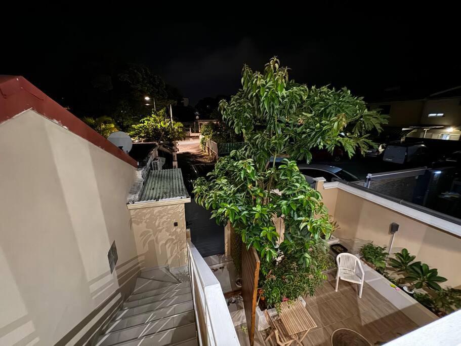 Grand Studio Charmant, Tout Equipe… Saint-Denis Exterior photo